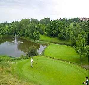 Matilde Di Canossa Golf & Реджонель-Эмилия